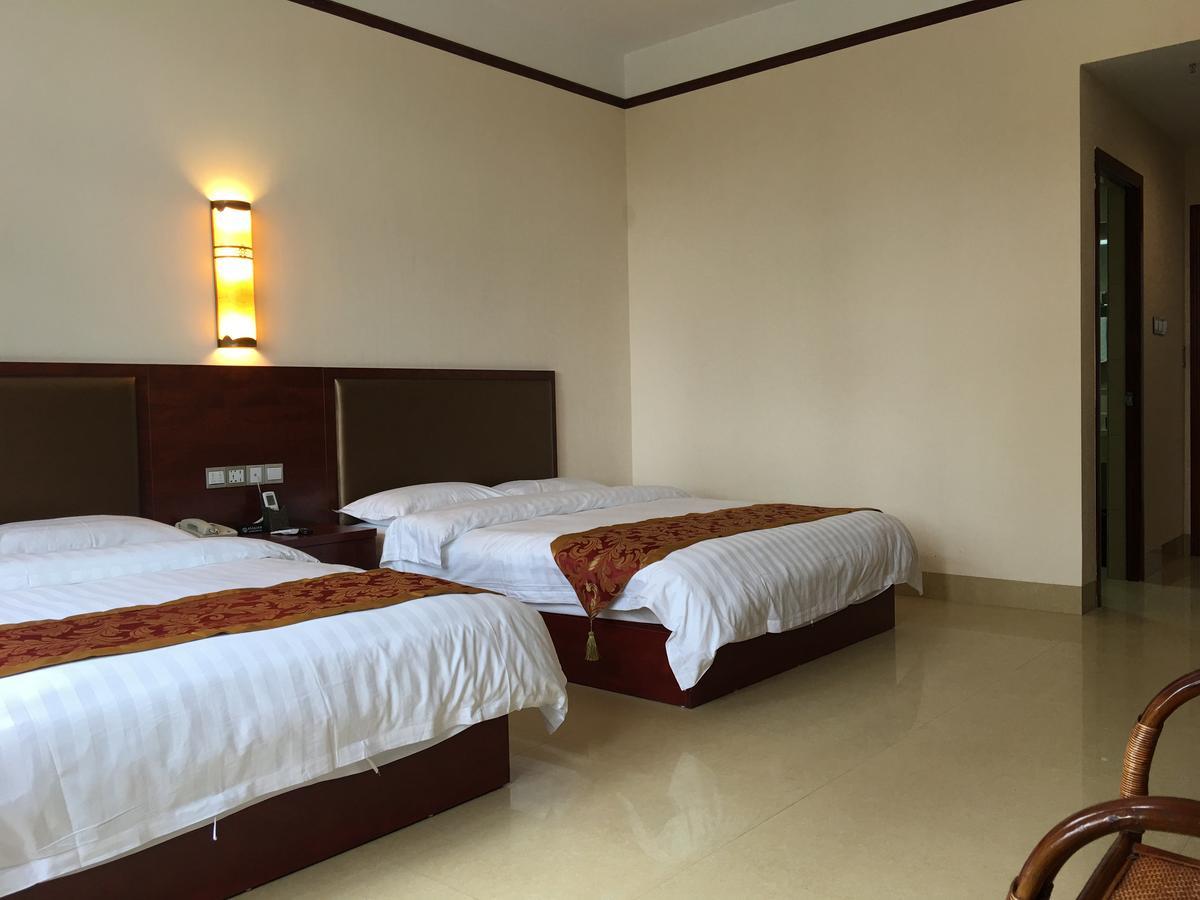 Yangshuo Mountain Top Retreat מראה חיצוני תמונה