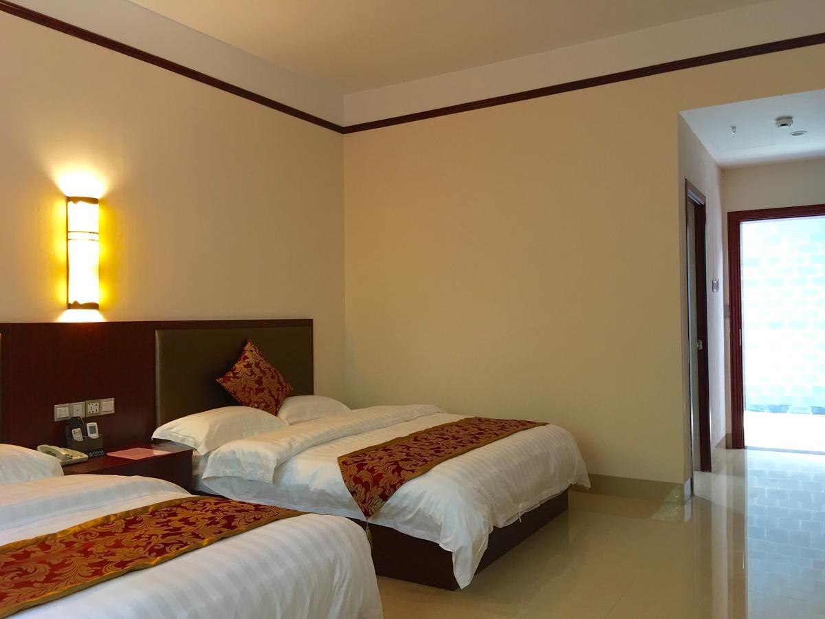 Yangshuo Mountain Top Retreat מראה חיצוני תמונה
