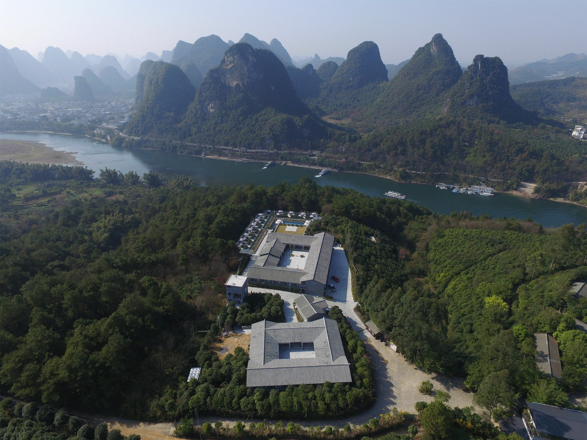 מלון Yangshuo Mountain Top Retreat מראה חיצוני תמונה