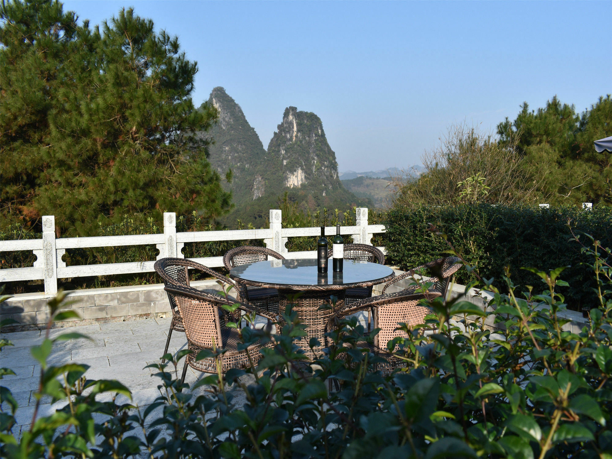 מלון Yangshuo Mountain Top Retreat מראה חיצוני תמונה