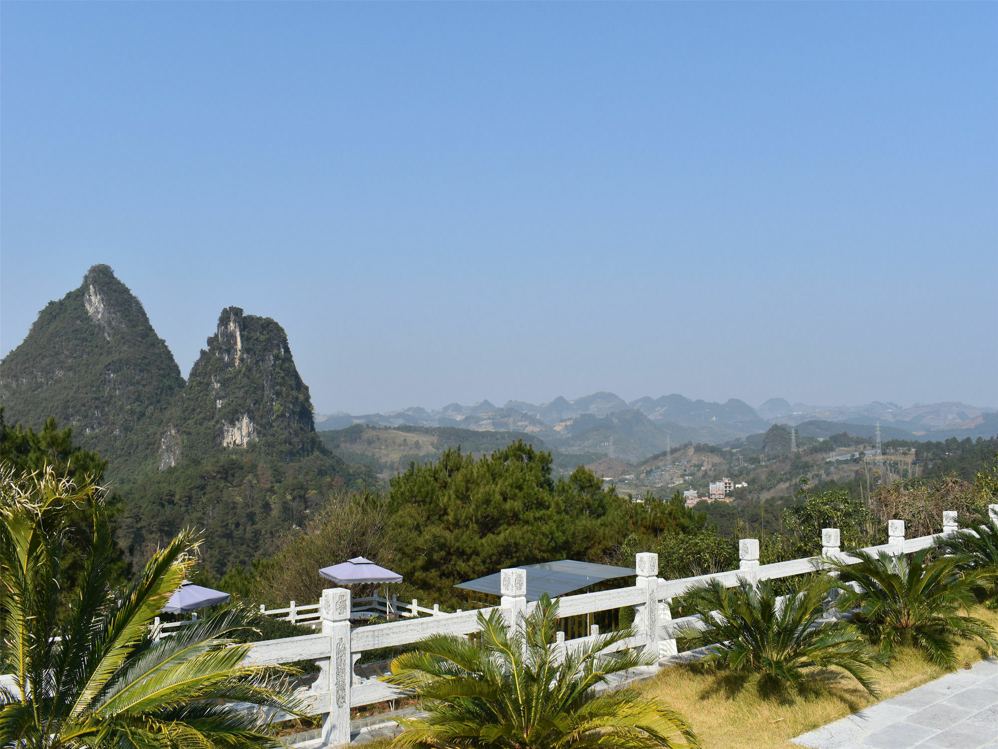 מלון Yangshuo Mountain Top Retreat מראה חיצוני תמונה