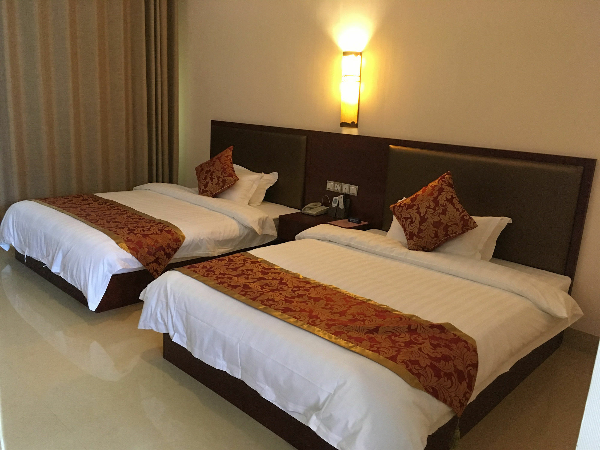 Yangshuo Mountain Top Retreat מראה חיצוני תמונה